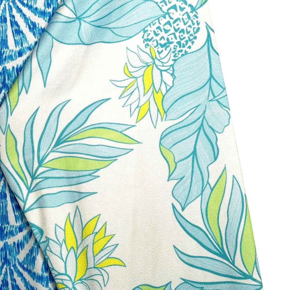 Stella Parker Long Sleeve Rash Guard Small Hawaiian Floral UPF 30+ Surf Swim Top